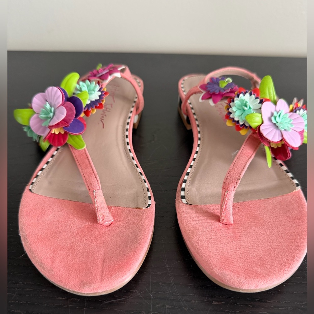Betsey Johnson Esmee Floral T-Strap Sandals – Size 6 - Picture 3 of 6